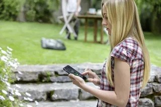 Baner: Automower® Connect@HOME