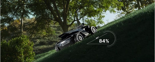 Baner: Co daje napęd 4×4 (4WD) w robocie koszącym Segway X450?